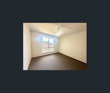 1/8 Talbingo Close, Port Macquarie, NSW 2444 - Photo 5