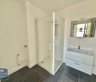Location Appartement 2 pièces 36m² ST ETIENNE 42000 - Photo 4