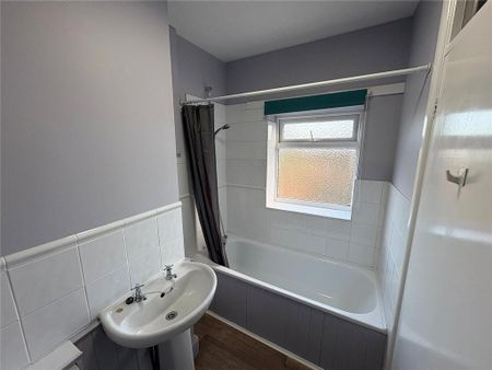 1 bedroom terraced house to rent - Photo 5