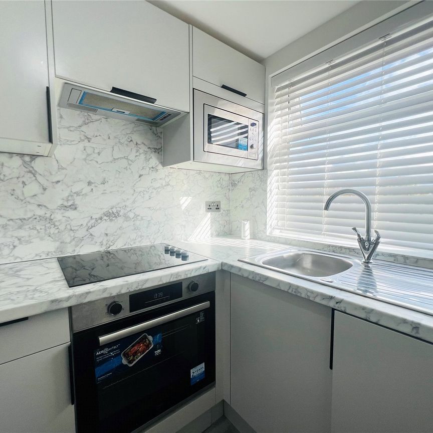 property to rent Galpins Road, Thornton Heath, CR7 - Photo 1