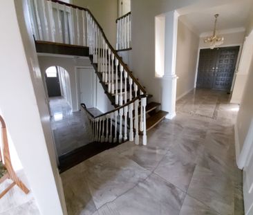 For Lease - 40 St Andrews Boulevard, Toronto, Ontario - Photo 1