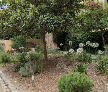 Location Appartement 3 pièces 78m² AIX EN PROVENCE 13100 - Photo 4