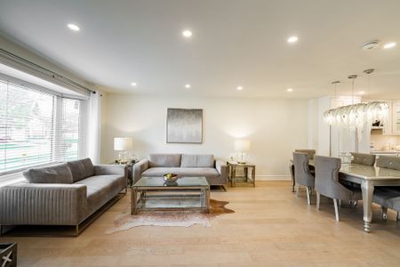 For Lease - 176 William Roe Boulevard Unit# Main, Newmarket, Ontario - Photo 3