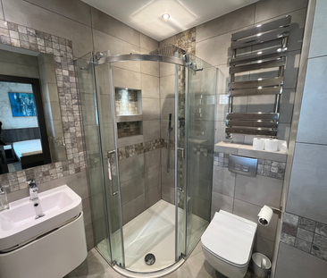 Stunning Central Studio on Broadway, PE1 😍😍 Suite 107 - Photo 6