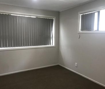 NEW WINDSOR, 4 BEDROOMS - Photo 6