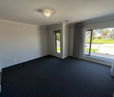 NEW IMMACULATE BUILD - Photo 4