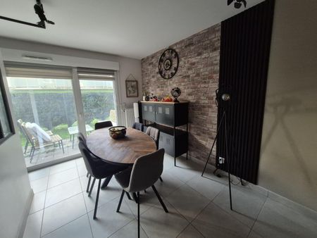 Location Appartement 2 pièces 47m² LOOS 59120 - Photo 4