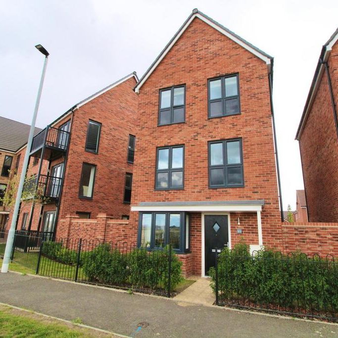 3 bedroom detached house to rent - Photo 1