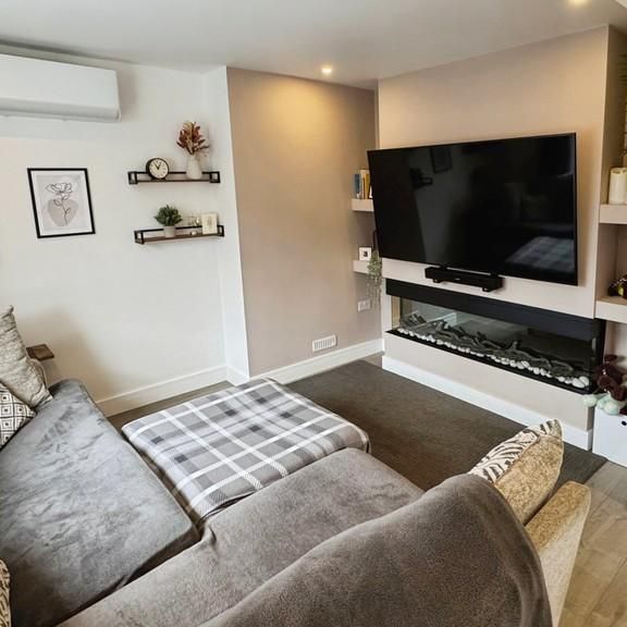 2 bedroom terraced house to rent - Photo 1