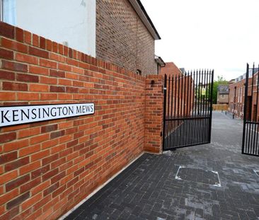 3 bedroom end of terrace house to rent - Photo 1