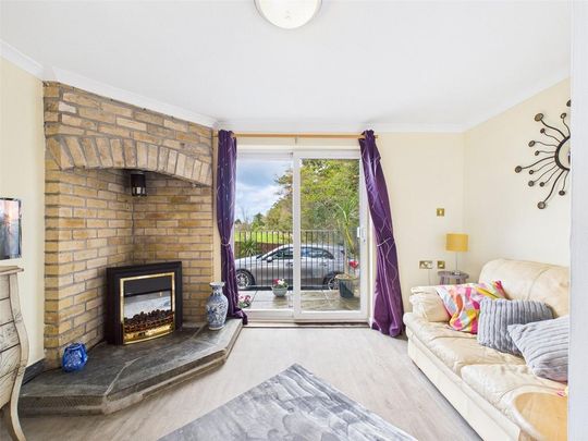 1 bedroom semi-detached house to rent - Photo 1