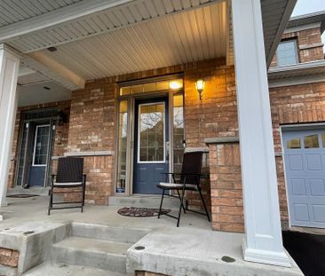 For Lease - 22 Forbes Terrace, Milton, Ontario - Photo 2