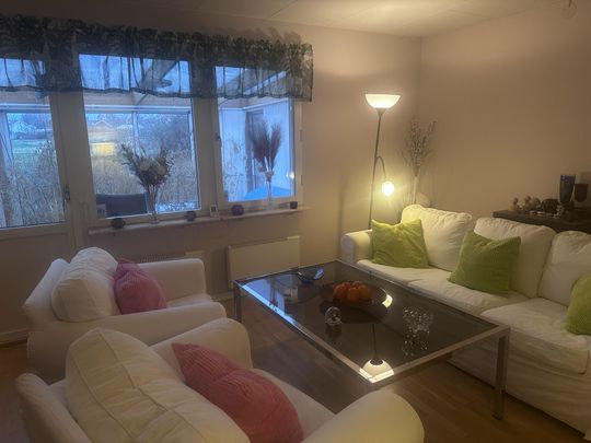 Blåsbacksvägen, Stenhamra - Photo 1