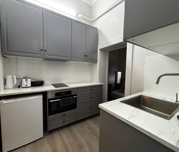 1 Bedroom Unit - Photo 2