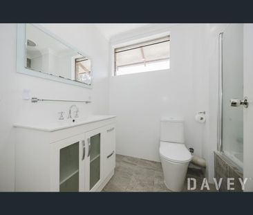 5/309 Harborne Street, Glendalough, WA 6016 - Photo 5