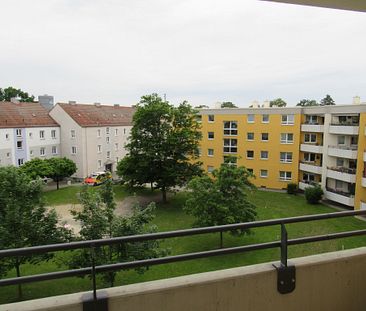 Schöne 1,5-Zimmer-Wohnung mit Loggia zu vermieten - Photo 1