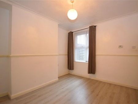 3 Bed Terraced House, Rossett Street, L6 - Photo 3