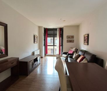 Piso de alquiler en Perez Galdos, Ensanche - Franciscanos - Photo 1