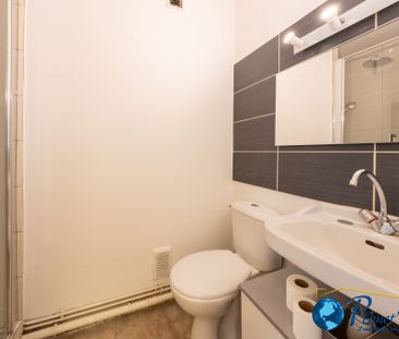 Location Appartement 1 pièce 24m² ST ETIENNE 42100 - Photo 2