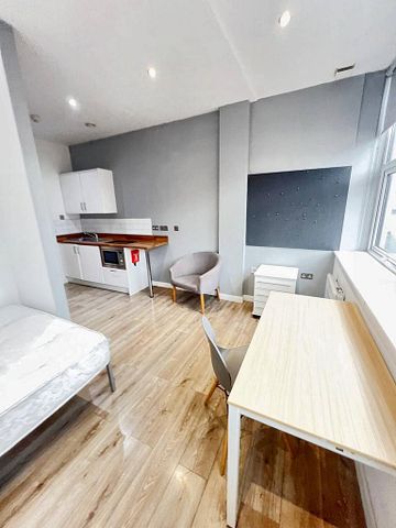 Studio to rent - Photo 4