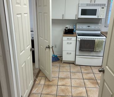 For Lease - 41 Bloor Street, Oshawa, Ontario - Photo 1