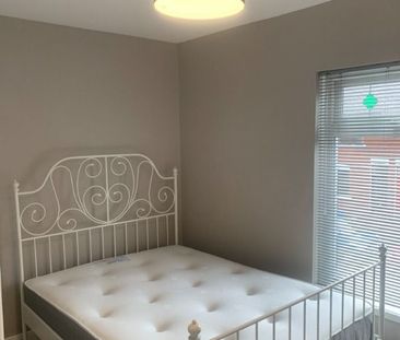 9 Fane Street, Belfast BT97BW - Photo 4