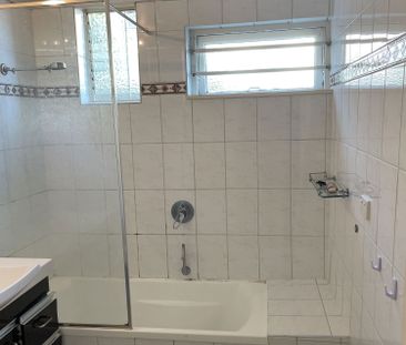 2/24 Brinawa St, QLD, 4152, Camp Hill - Photo 6