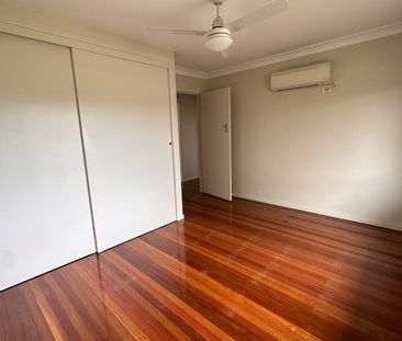 3 BEDROOM FAMILY HOME - Photo 3