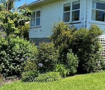 GLENDOWIE HOME + PRIVATE BEACH ACCESS - Photo 5