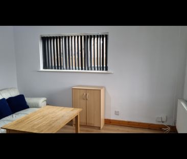 1 Bed Semi-Detached House, Smithdown Road, L7 - Photo 2