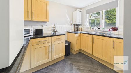 1 bedroom ground floor flat to rent - Photo 4