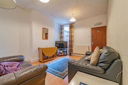 4 bedroom house to rent - Photo 2