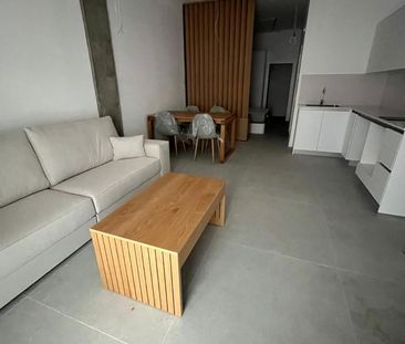 Piso de alquiler en Hospital - Plaza del Real - Photo 2