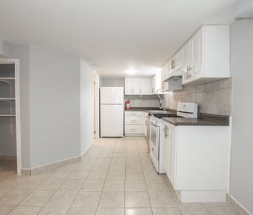 **ALL INCLUSIVE** 2 Bedroom Lower Unit in St. Catharines!! - Photo 5