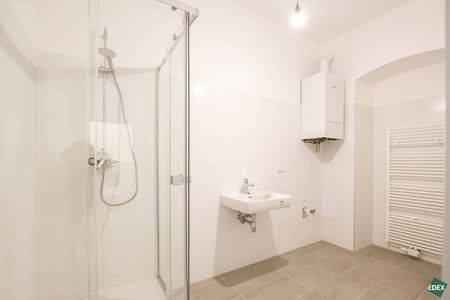 Erstbezug nach Sanierung I Charmante 2-Zimmer Altbauwohnung - Photo 3