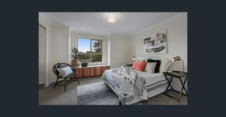 STYLE, SPACE AND COMFORT IN THE HEART OF COBURG NORTH - Photo 5