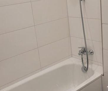 Möblierte stillvolle und gemütliche 1 Zimmer Wohnung im schönen Rudow - Photo 2