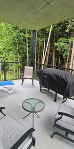 Magnifiques logements neuf 4 ½ avec ascenseur unique ! 450 775.1379 - Photo 3