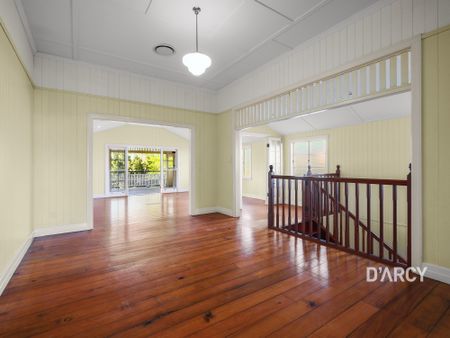 170 BUTTERFIELD ST - Photo 2