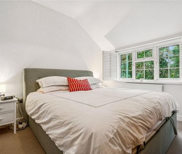 3 bedroom semi-detached house to rent - Photo 6