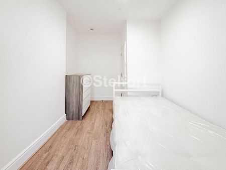 House share to rent - Photo 2