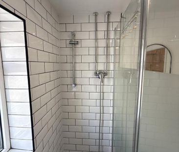 4 bedroom terraced house to rent - Photo 1