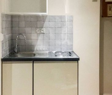 Logement à Paris, Location meublée - Studio T1 - Parc Monceau, Bati... - Photo 6