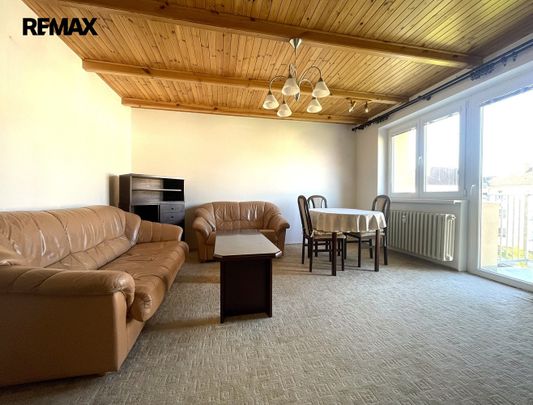 Pronájem bytu 3+1 57 m² - Fotografie 1