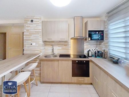 Location Appartement 3 pièces 63m² LA POSSESSION 97419 - Photo 4