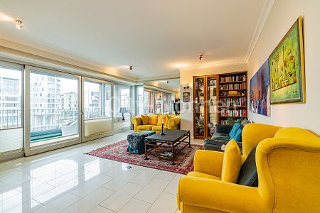 Großzügige möblierte Wohnung mit Balkon, Ausblick aufs Wasser und Parkplatz in Hamburg-HafenCity - Foto 2