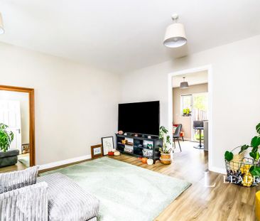 2 bedroom terraced house to rent - Photo 2