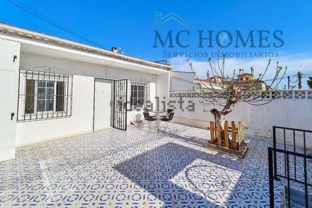 Alquiler de chalet adosado en CL Rafael Molina-lagartijo - Photo 5