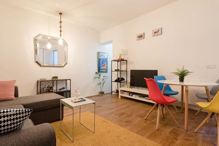 Calle de San Lorenzo, Madrid, Community of Madrid 28004 - Photo 2