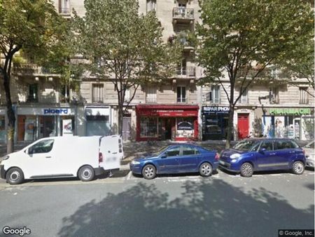 Location Appartement 2 pièces 47m² PARIS 11ème - Photo 4